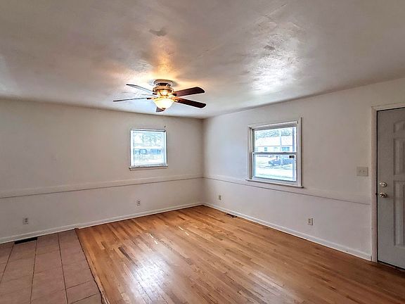 4th image of 2603 Haywood Ave