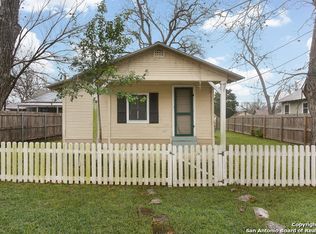 356 E Main St, New Braunfels, TX 78130