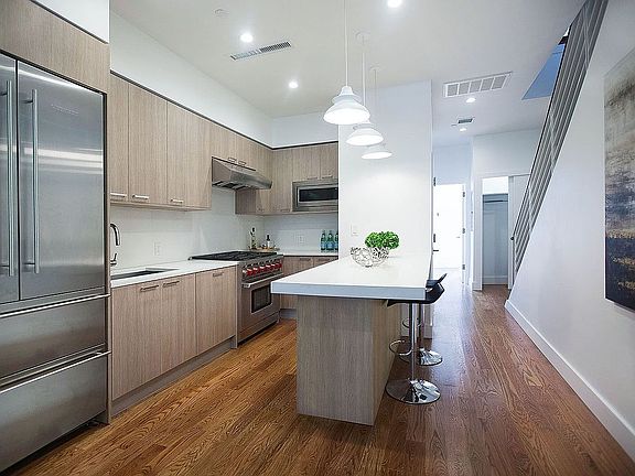 5th image of 535 W 147th St Unit Penthouse 2