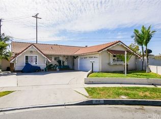 814 S Arapaho Dr, Santa Ana, CA 92704