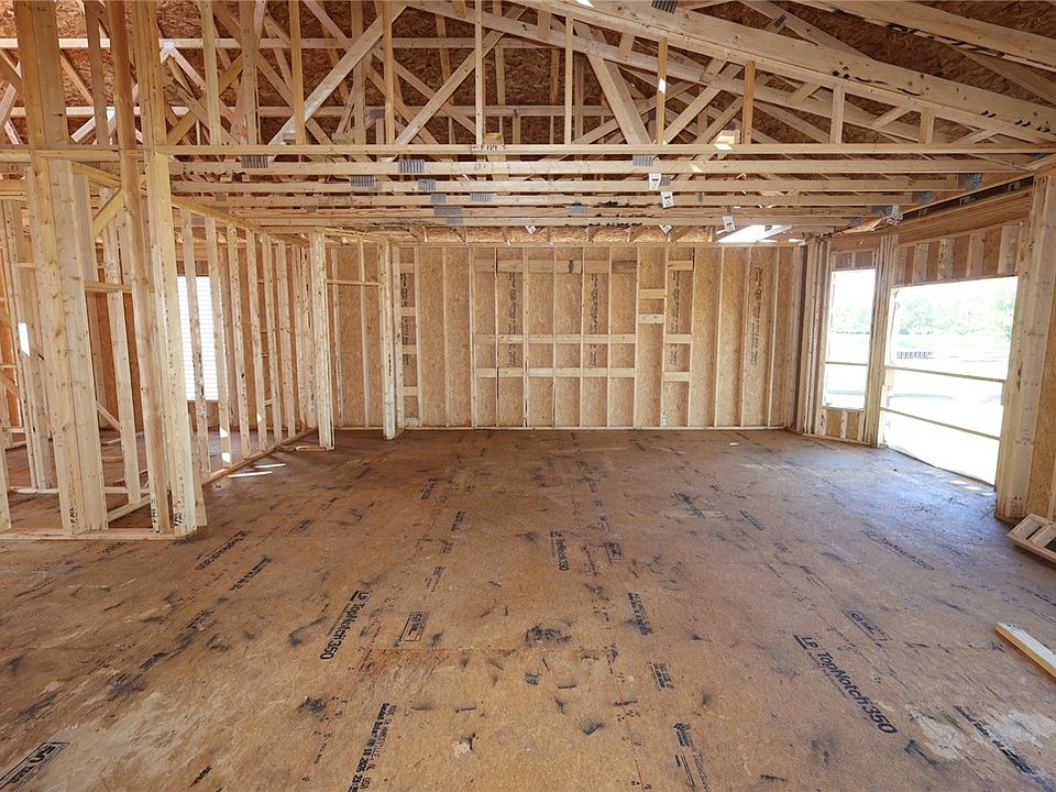 2nd image of 285 Tilly Ct #11