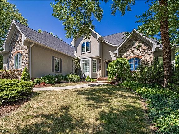 2nd image of 7310 Mountain Quail Pl