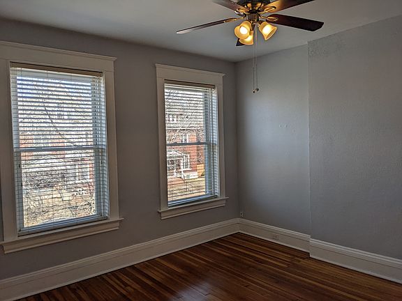 3rd image of 3848 Cleveland Ave #2