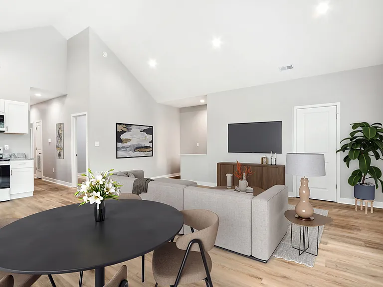 2805 N Talbott St #B — Photo 10