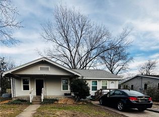 308 & 310 N Giles Ave, Gentry, AR 72734