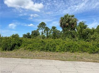 1805 Abbott Ave, Lehigh Acres, FL 33972