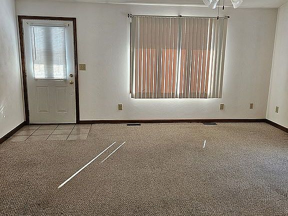 5th image of 140 Dwyer Ave