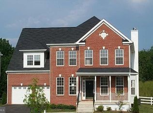 17672 Tedler Cir, Round Hill, VA 20141