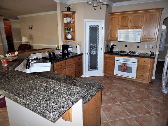 5th image of 12327 Desert Rose Way
