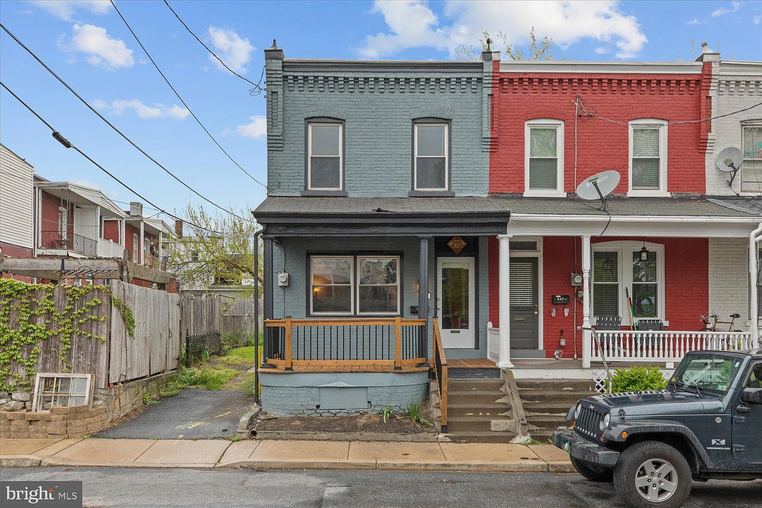 215 Ice Ave photo 1