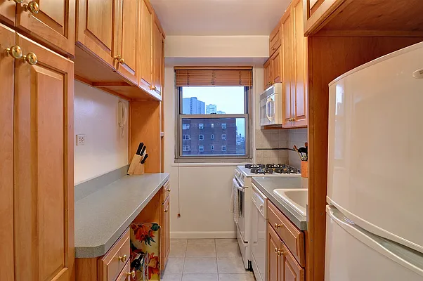 Sold by Corcoran | media 2