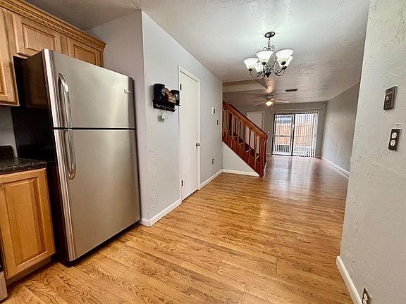 4th image of 4009 SW 20th Ln