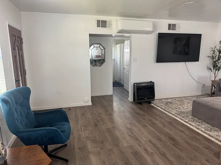 10106 Holland St — Photo 32