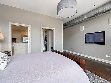 23 N Green St #306 — Photo 14