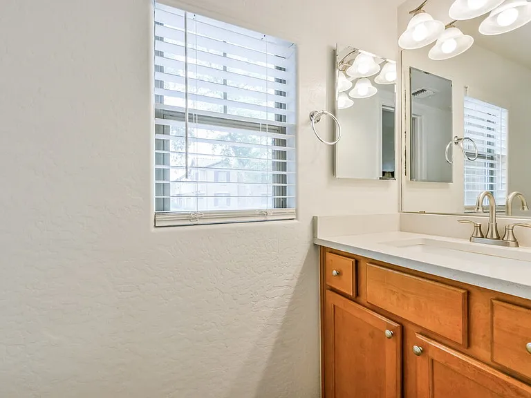 3884 E Santa Fe Ln — Photo 15