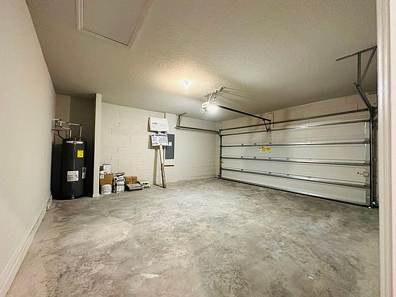 5th image of 861 Rivers Crossing St