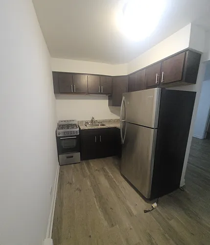 6211 N Kenmore Ave #204 Photo 1 6211 N Kenmore Ave #204 Photo 1