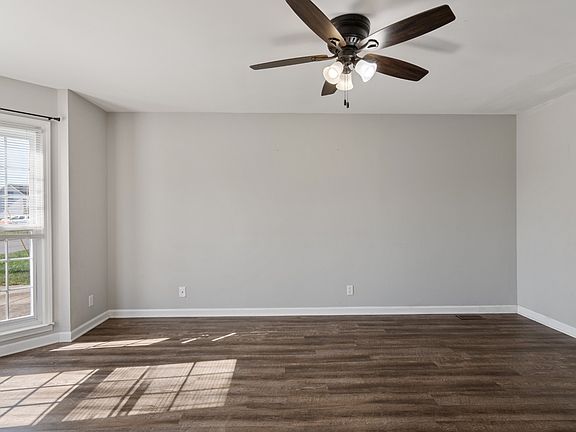 4th image of 1253 Archwood Dr