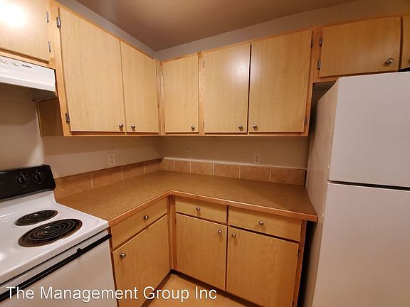 3rd image of 5313 NE 66th Ave #D40
