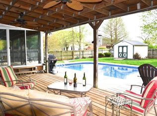 1204 Nightingale Ln, Goshen, KY 40026