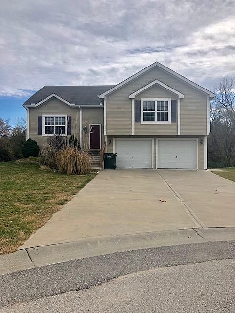 1st image of 529 Hillbrook Dr