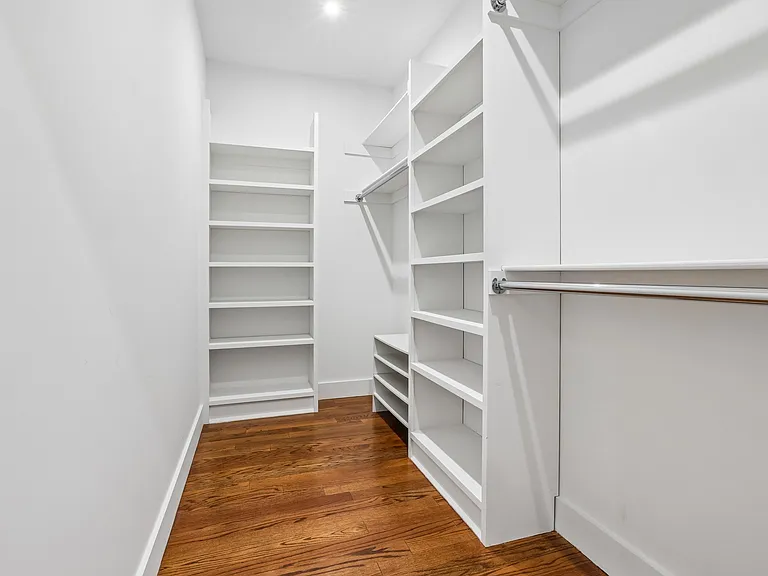 211 Warwick Ave #1 — Photo 2