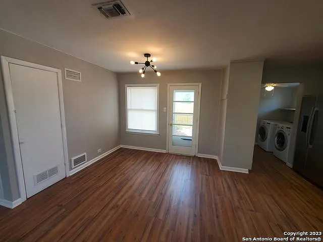 654 Santa Monica St — Photo 5