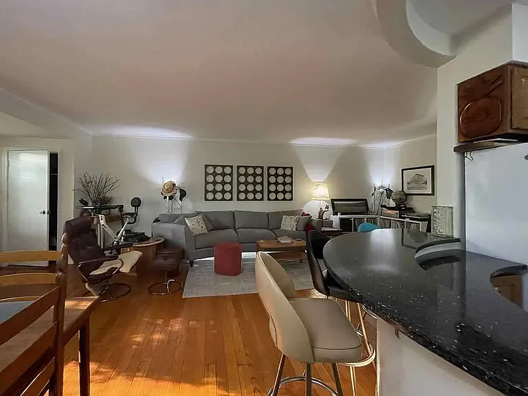 5649 N Illinois St #5649 — Photo 5
