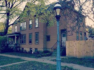 628 Grove St #2, Rockford, IL 61104