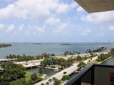 600 NE 36th St APT 1401, Miami, FL, 33137