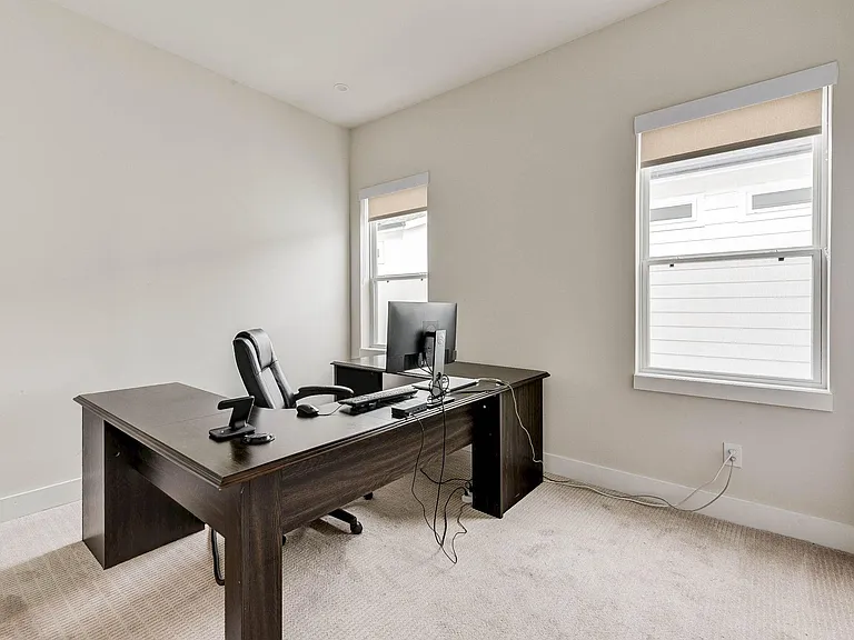 5857 Dolores St — Photo 43