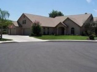 4907 Lakewood Ct, Visalia, CA 93291