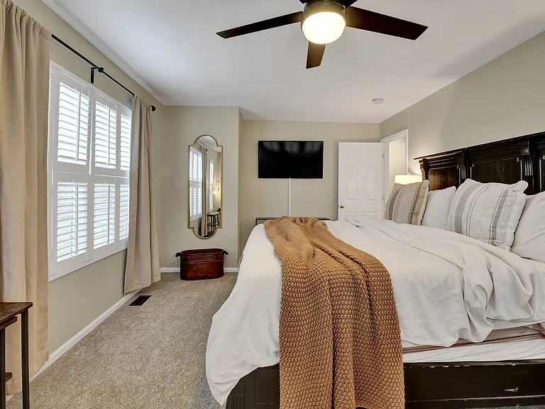 2209 Gilpin Ave — Photo 15