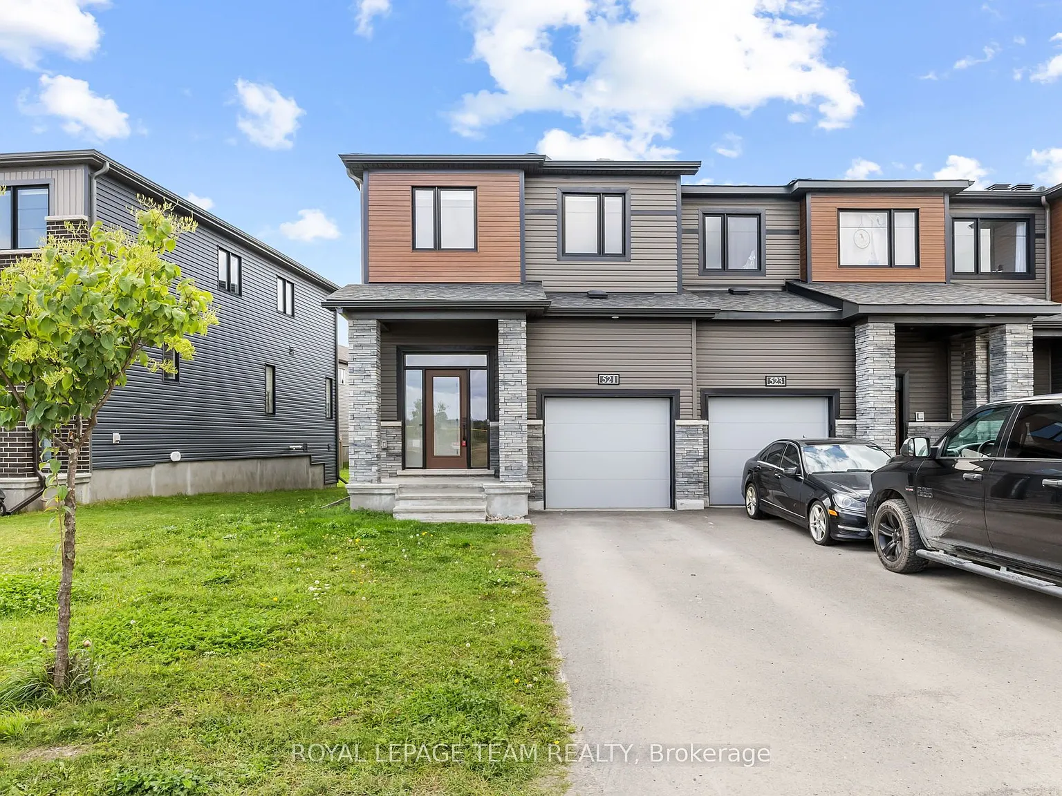 3 bed, $2,900 — Photo 1