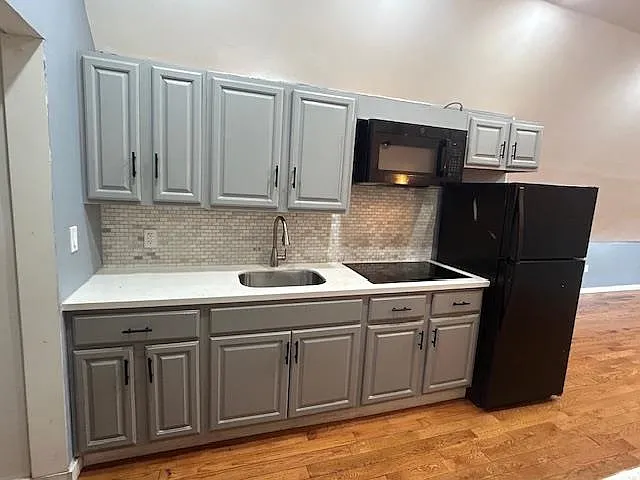 165 Wegman Pkwy #3-JC — Photo 2