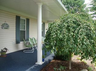 9752 Mount Sinai Rd, Aurora, IN 47001