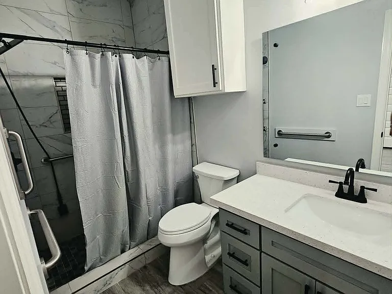 1205 W Garfield St — Photo 11