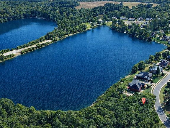 2nd image of 2099 Mill Lake Rd