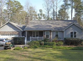 482 Shore Crest Dr, Martin, GA 30557