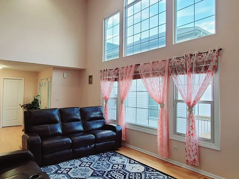955 Sweetflower Dr — Photo 3