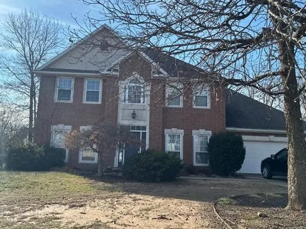 9 Geyer Rd, Bentonville, AR 72712