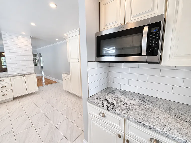 38 Boston Ave #2 — Photo 3