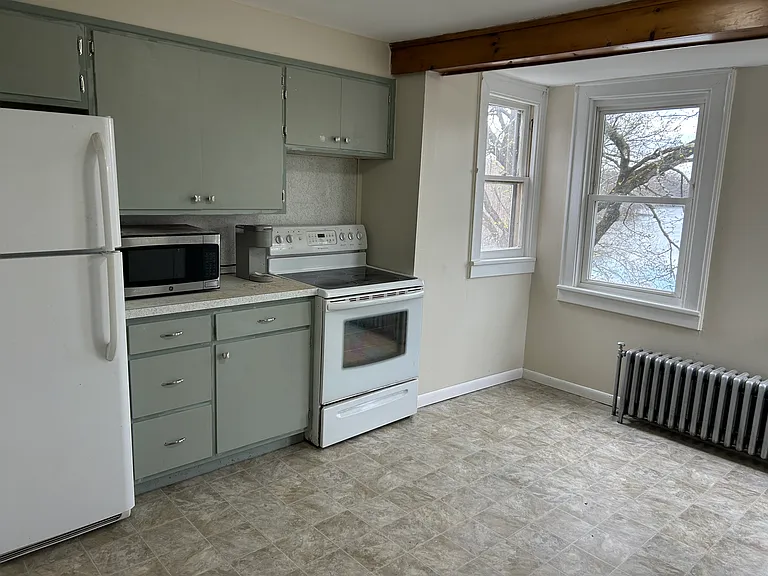 2734 W Main St #2 — Photo 4