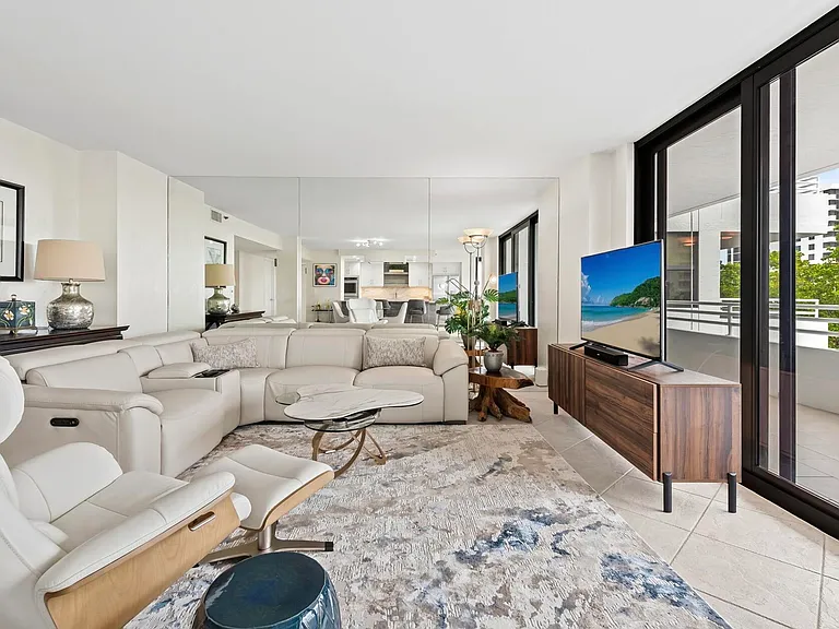 3450 S Ocean Blvd #505 — Photo 9