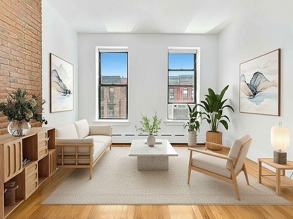 4th image of 116 W 133rd St #3B