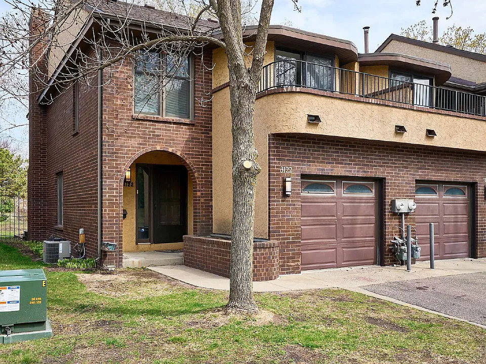 3122 Dean Ct
