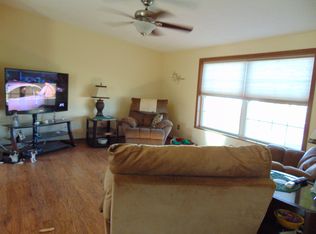 3986 Halter Ln, East Lansing, MI 48823