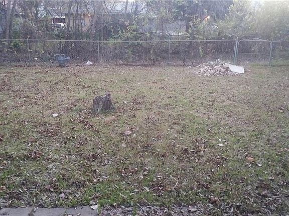 5th image of 6815 Coleshire Dr