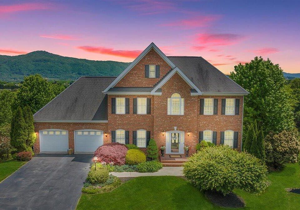 1st image of 6136 Morning Glory Dr
