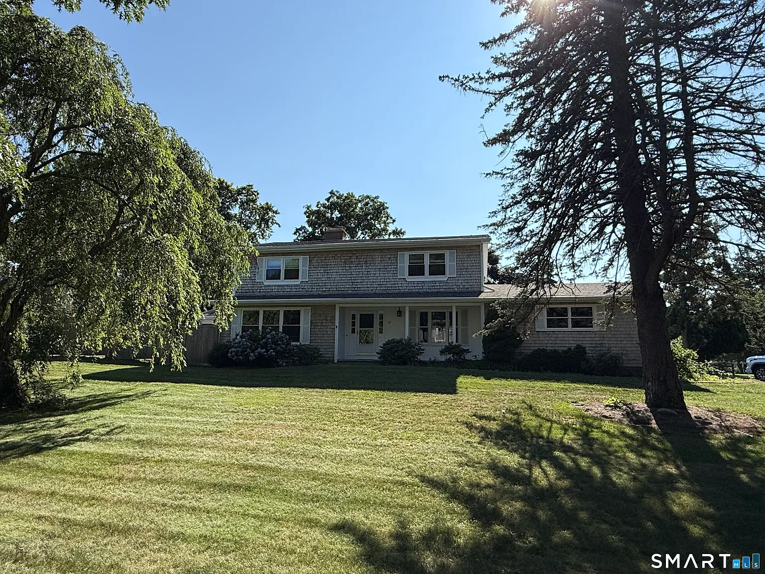 4 bed, 2.5 bath, 3120 sqft, $3,900 — Photo 2